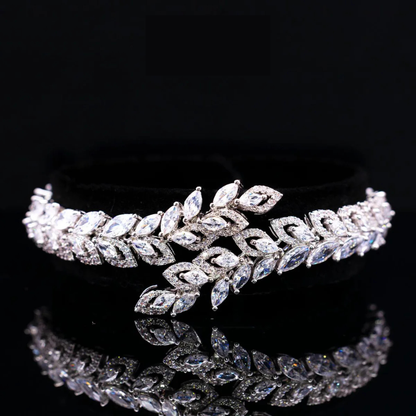 Durre Safe Luxury Bridal White Full Set In High Quality Zircon Stone Rhodium Plated